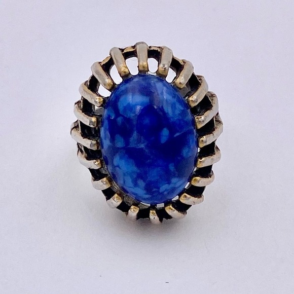 Vintage Silver Ring with Blue Stone - Picture 1 of 12